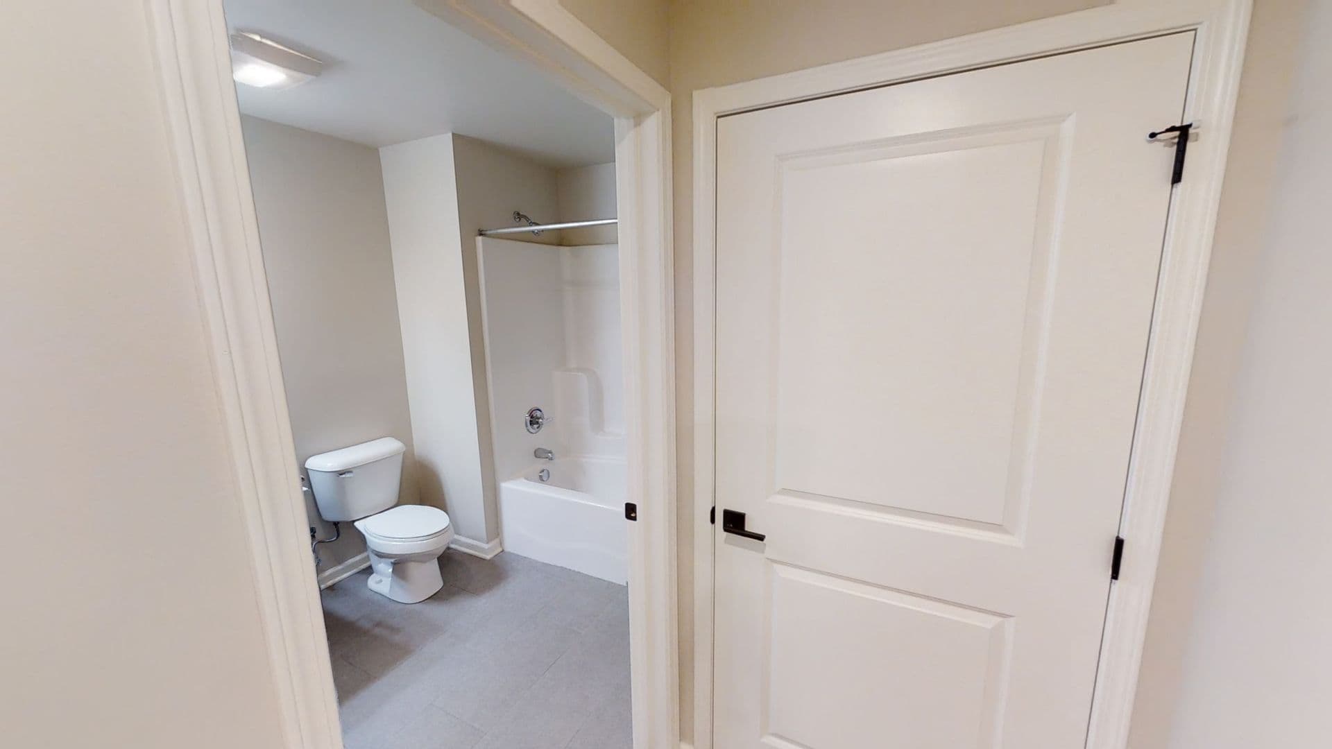 Glenville Apartment: 211 Sacandaga Road