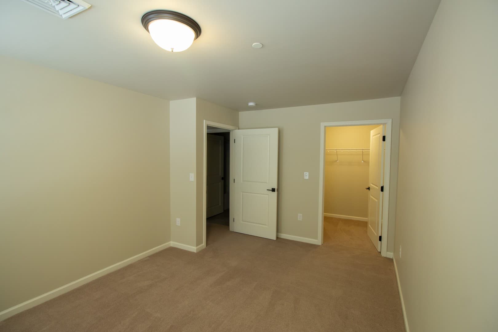Glenville Apartment: 211 Sacandaga Road