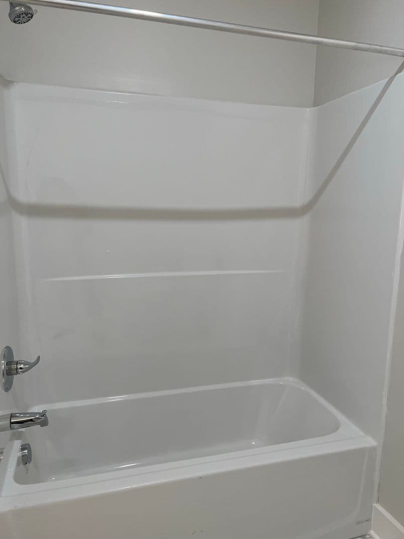 Glenmont Apartment: 2 Mystic Lane