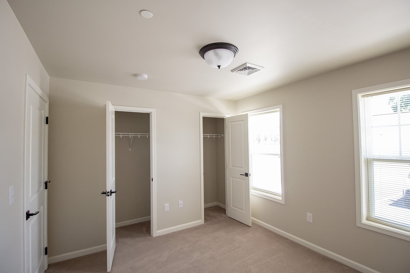 Glenville Apartment: 211 Sacandaga Road