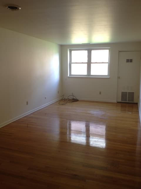 Albany Apartment: 199 South Allen Street