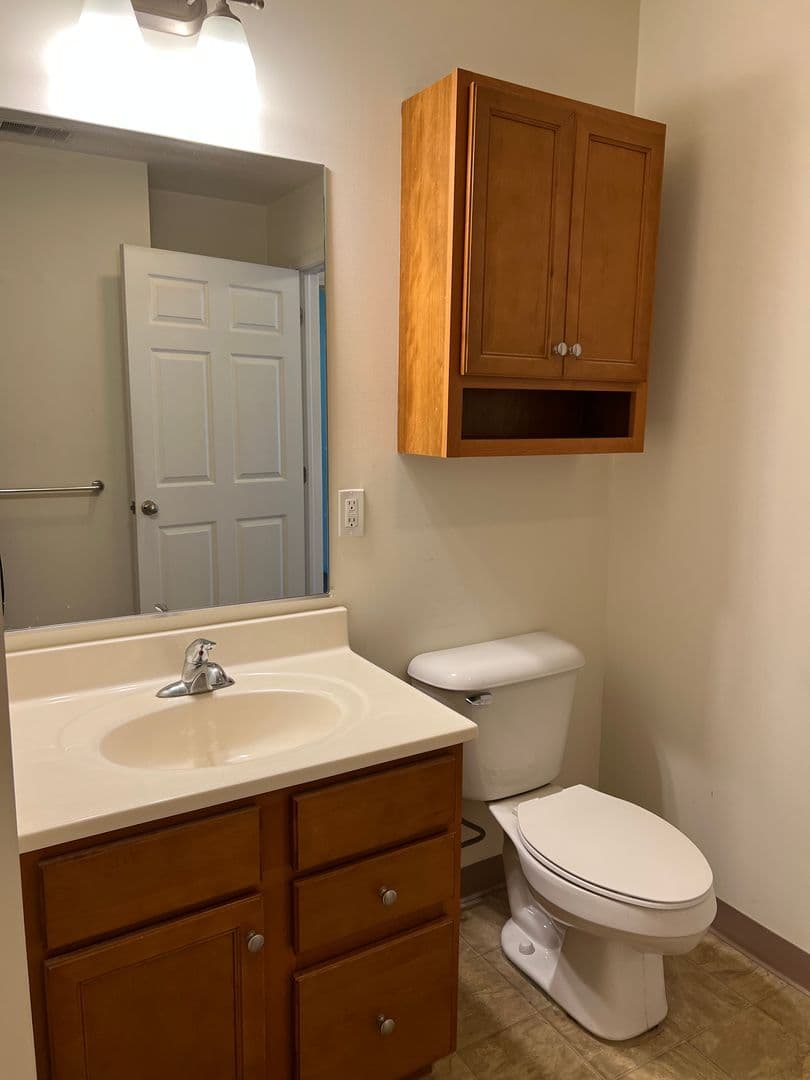 Rotterdam Apartment: 1175 Fort Hunter Road