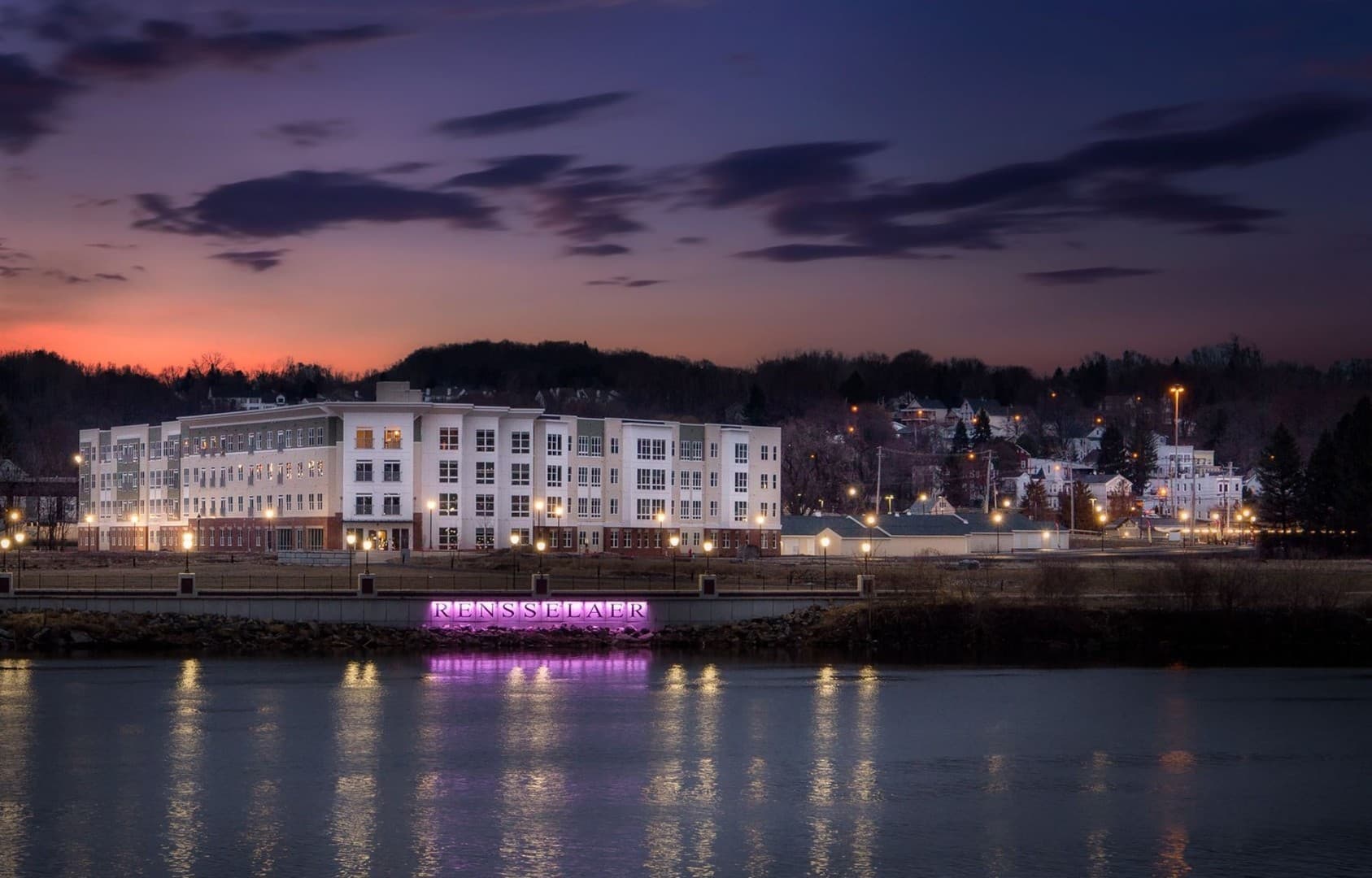Rensselaer Apartment: 100 New Broadway