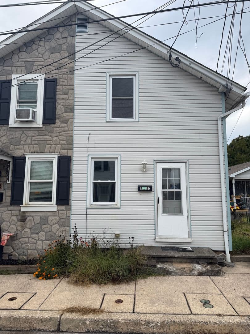 Birdsboro House: 121 Cinder Street