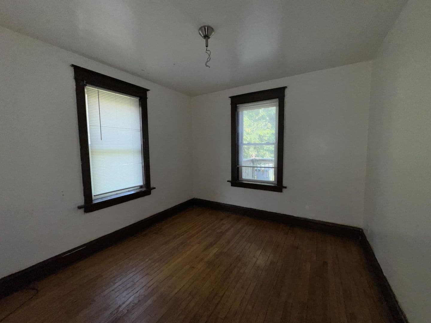 Saint Louis House: 5741 Floy Ave