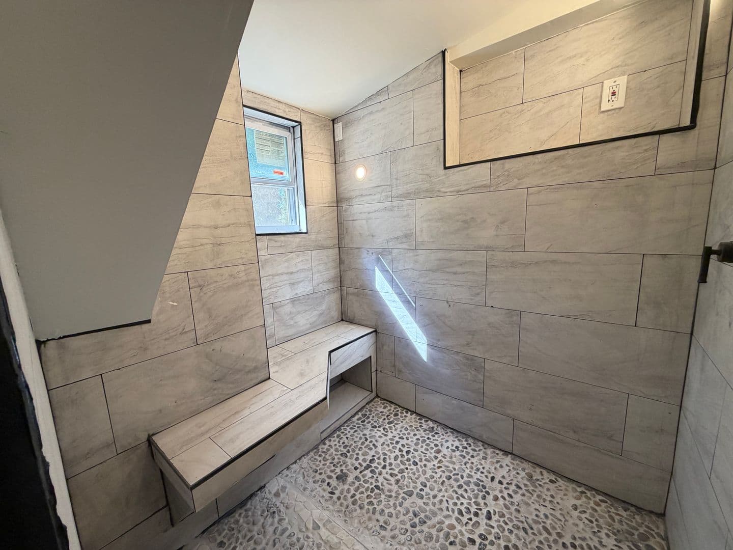 Saint Louis House: 13091 E Lakeridge Dr.