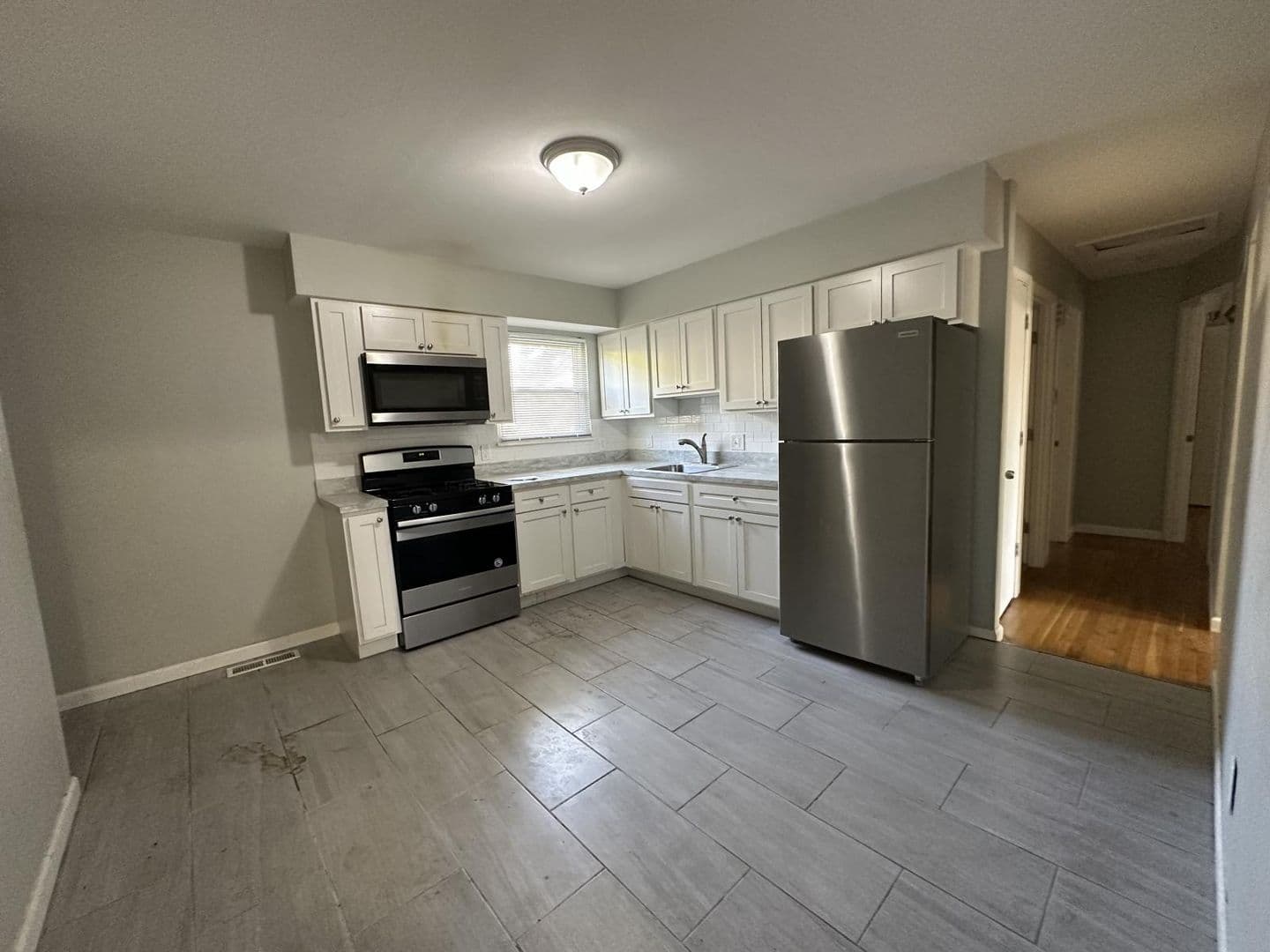 Saint Louis House: 1509 Keelen Dr