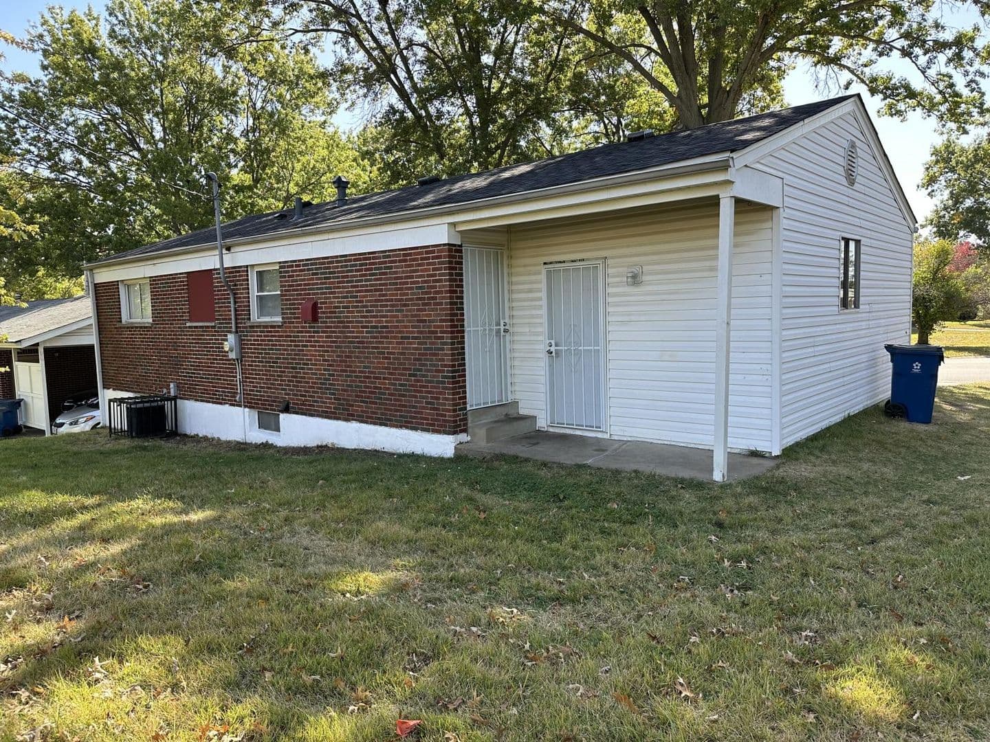 Saint Louis House: 1509 Keelen Dr