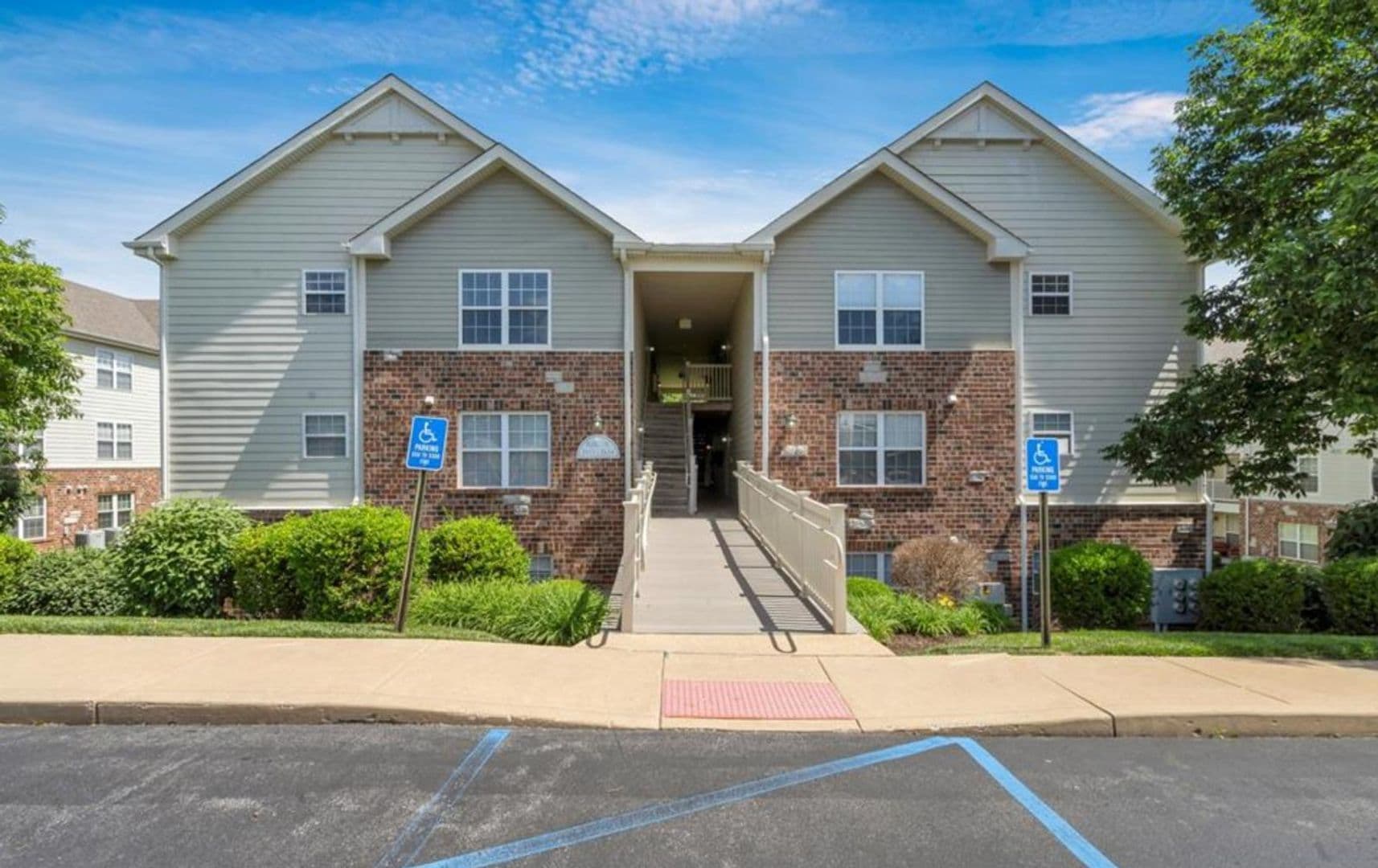 St. Peters House: 1634 Piedmont Cir