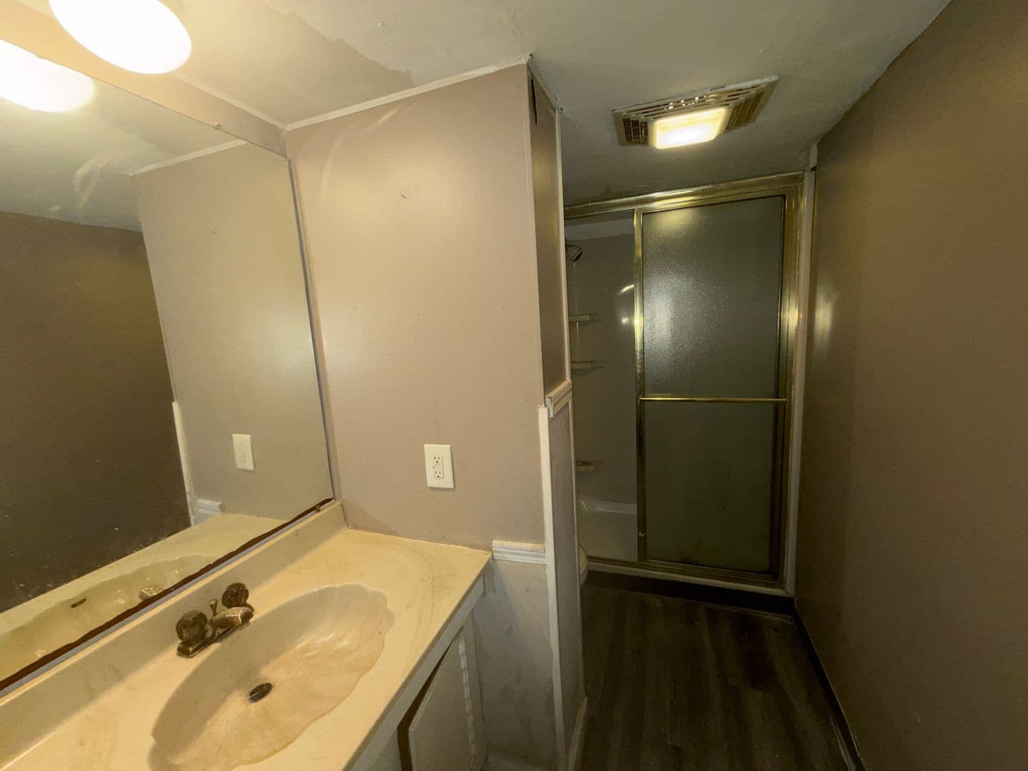 Florissant House: 1165 Patterson Rd