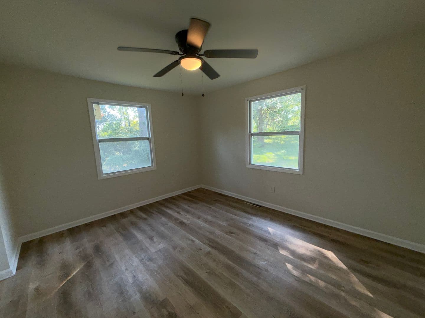 Saint Louis House: 13091 E Lakeridge Dr.