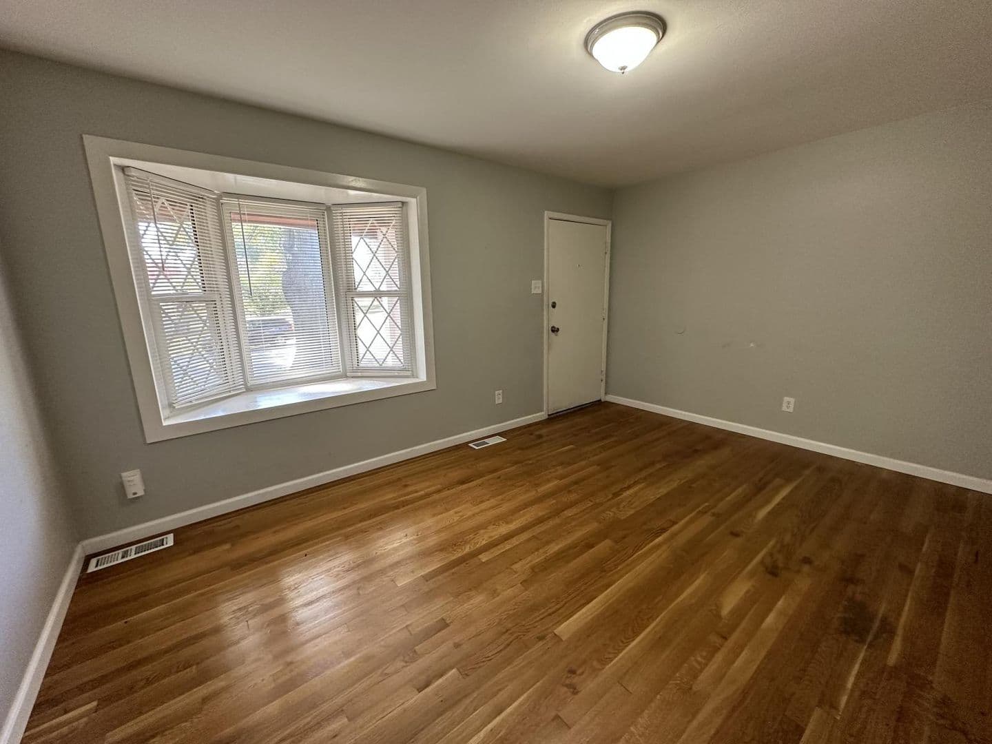 Saint Louis House: 1509 Keelen Dr