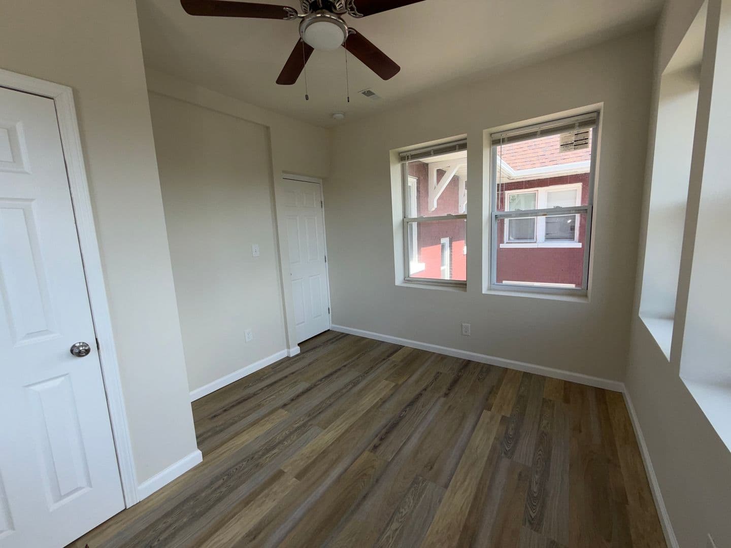 Saint Louis Apartment: 5909 Cates Ave