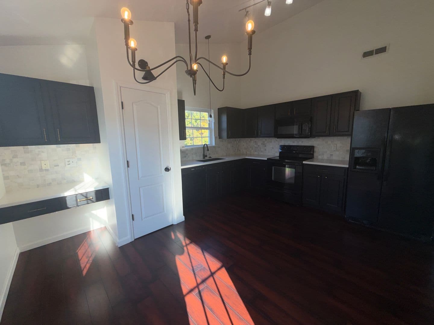 St. Peters House: 1634 Piedmont Cir