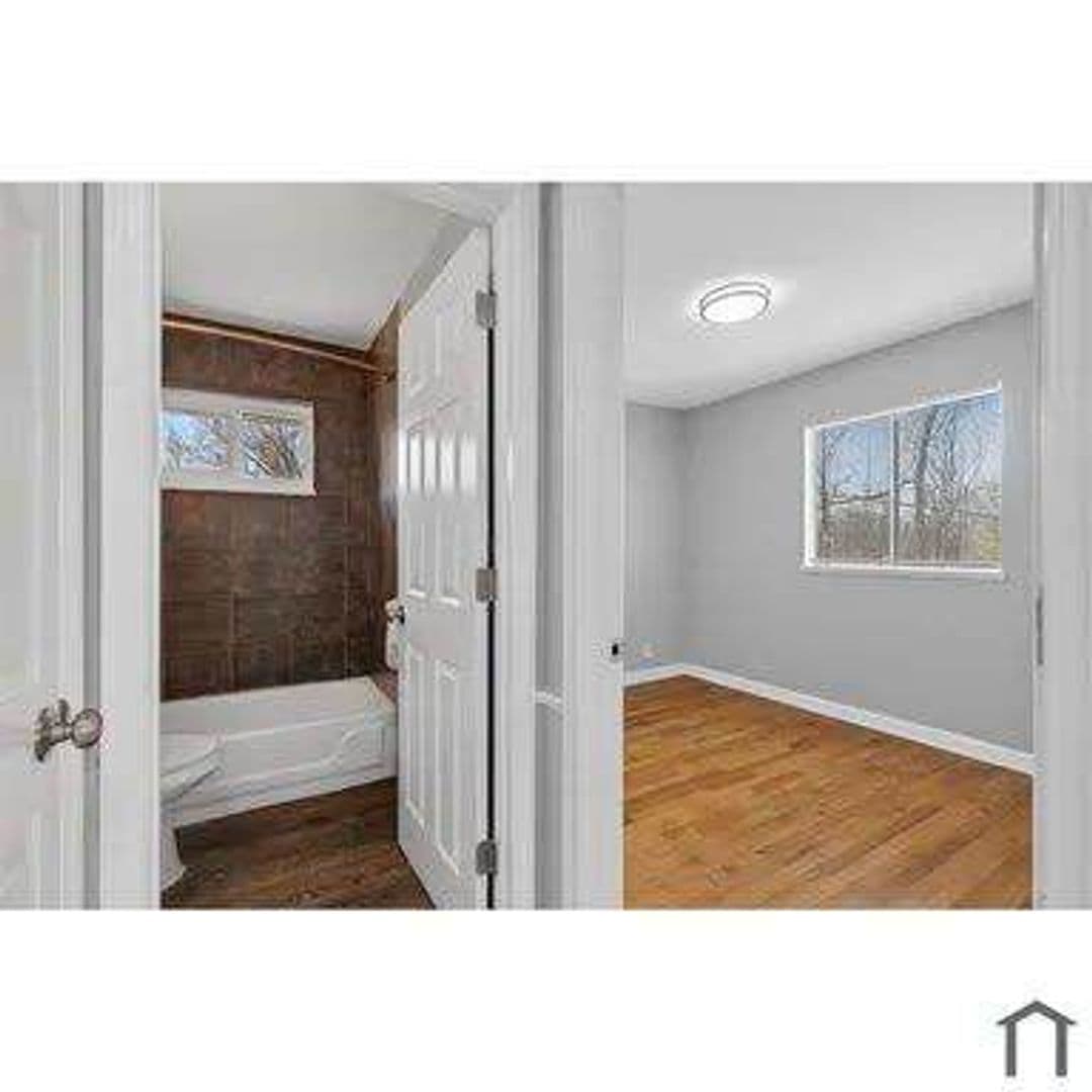 St. Louis, House: 10201 Gourock Dr,