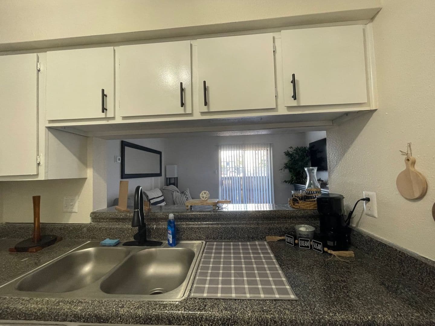 Lake Jackson Apartment: 420 Garland Dr