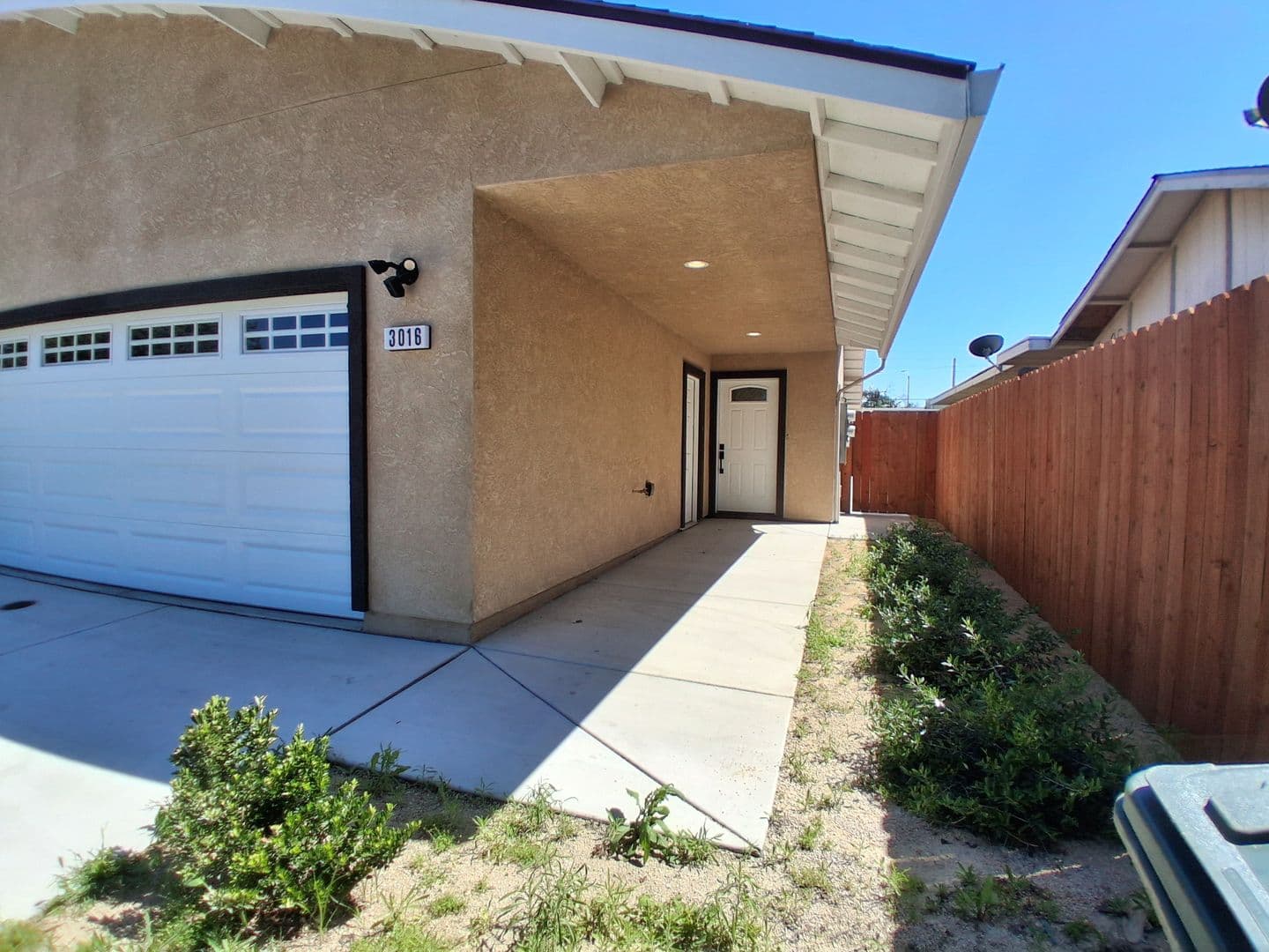 Modesto Apartment: 3016 Lake Park Court