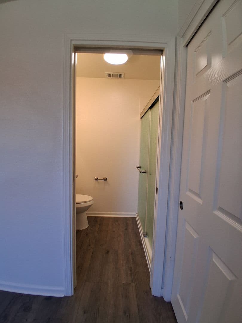 Modesto Apartment: 3016 Lake Park Court