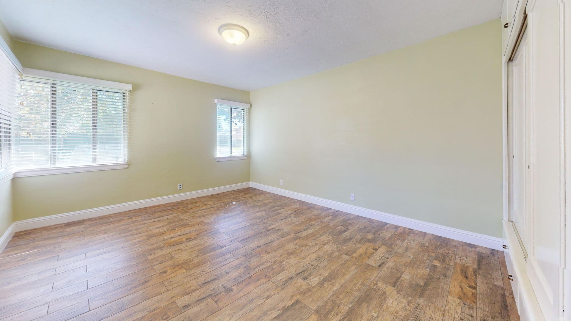 Fresno House: 1495 Adoline Ave