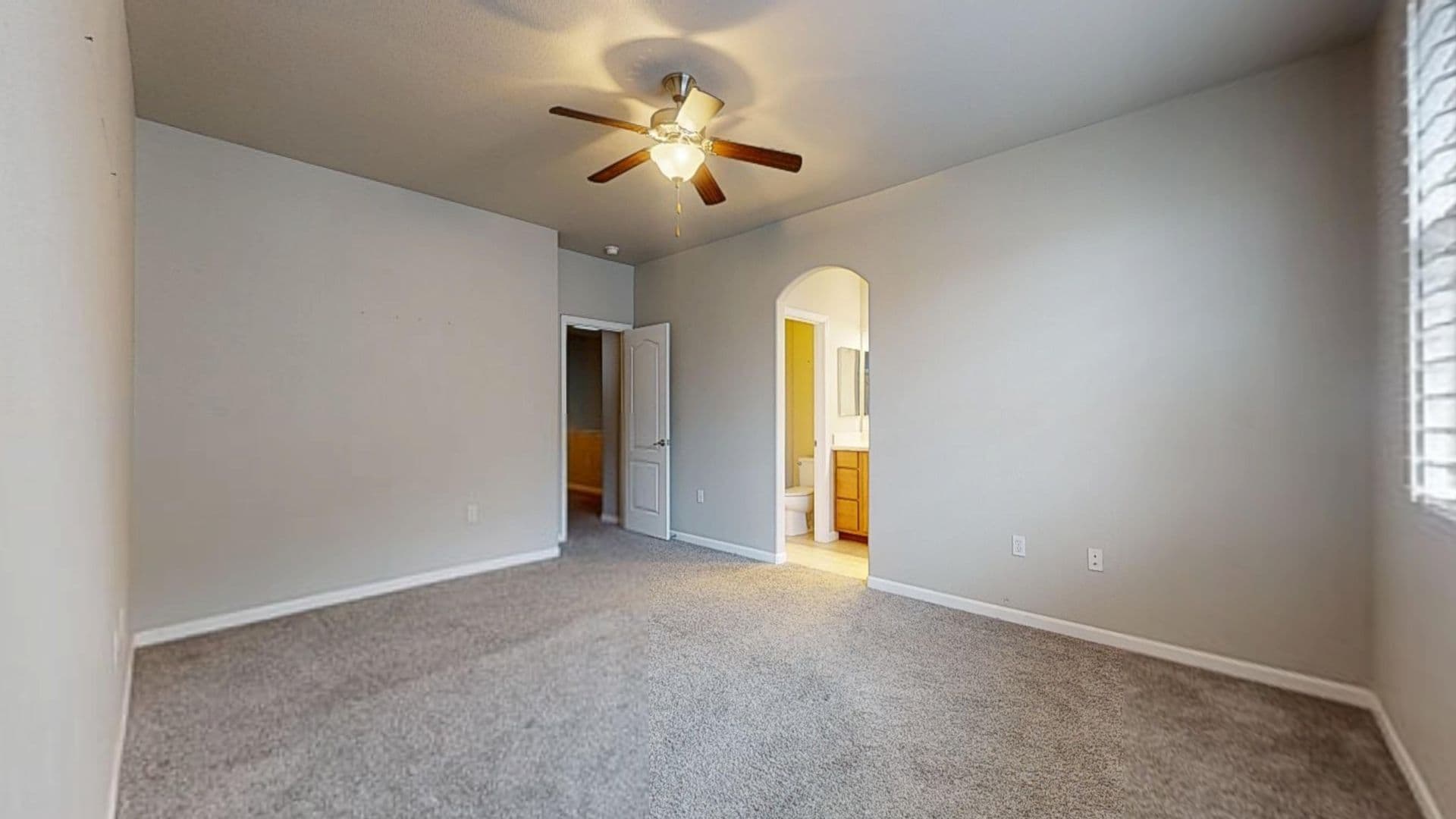 Clovis House: 373 N. Amedeo Lane