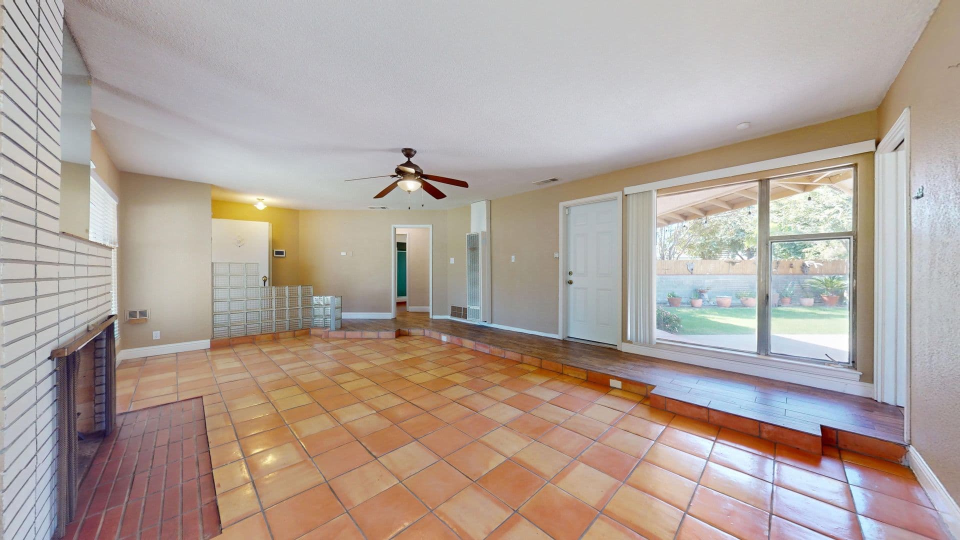 Fresno House: 1495 Adoline Ave