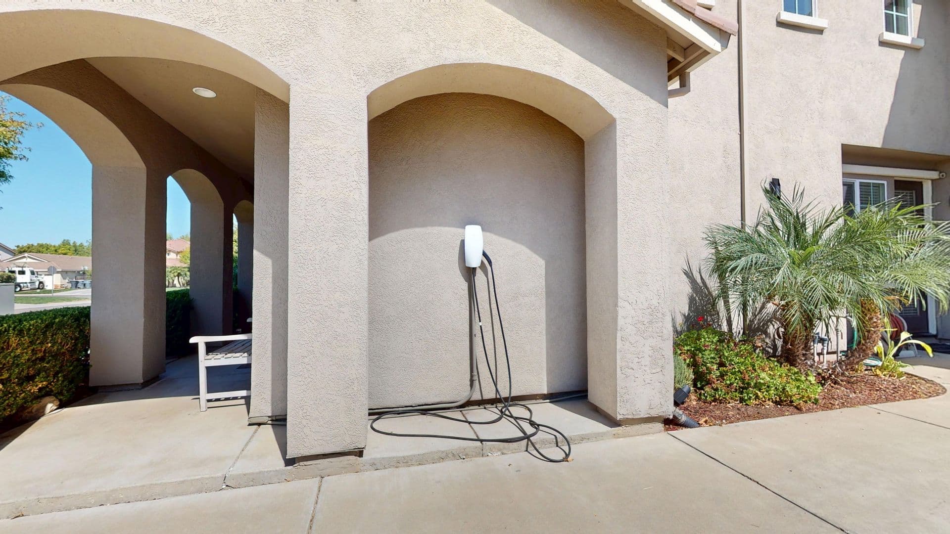 Riverbank House: 5446 Antique Rose Way