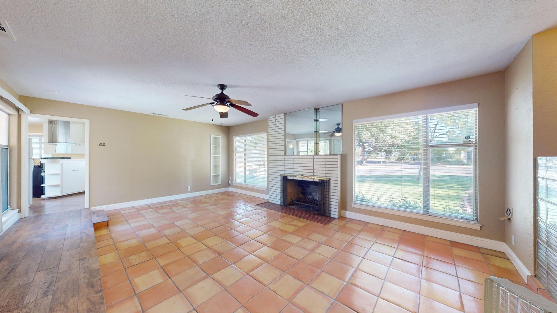 Fresno House: 1495 Adoline Ave