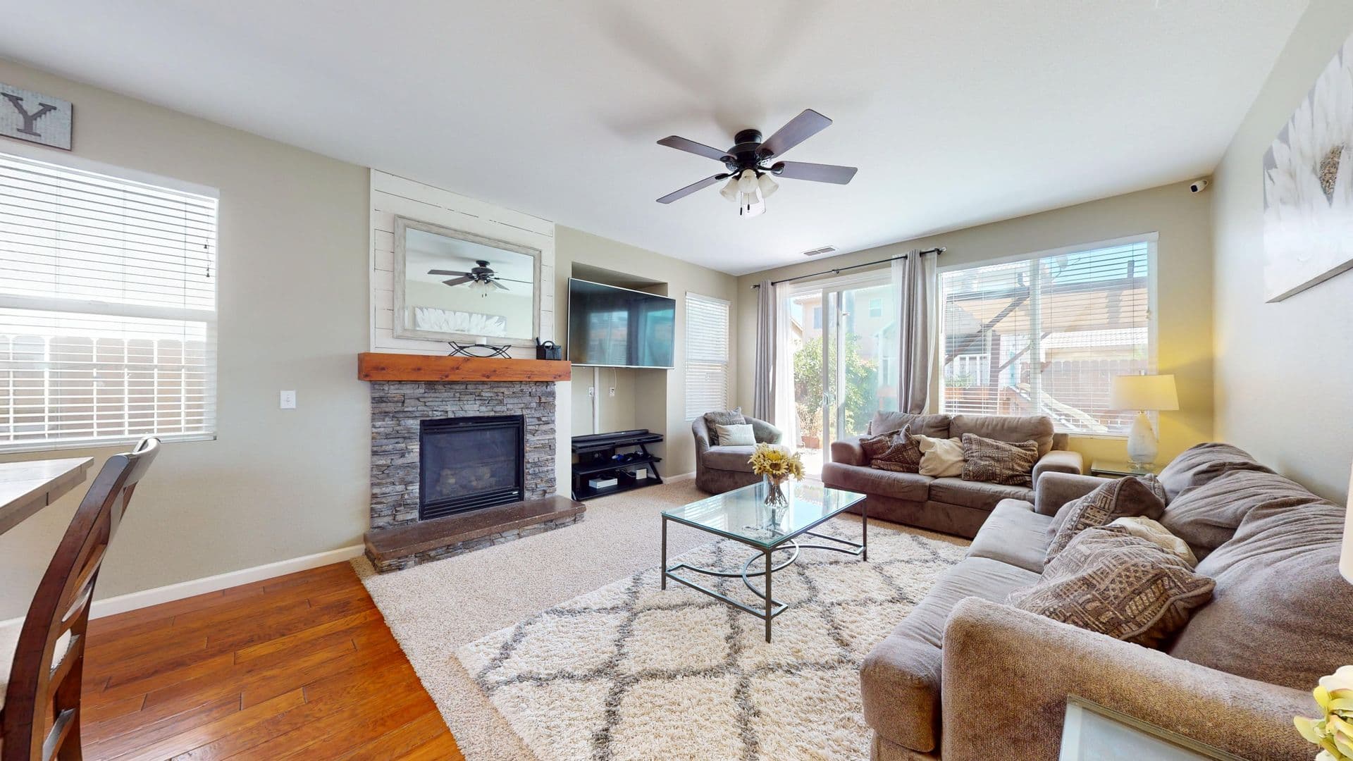 Riverbank House: 5446 Antique Rose Way