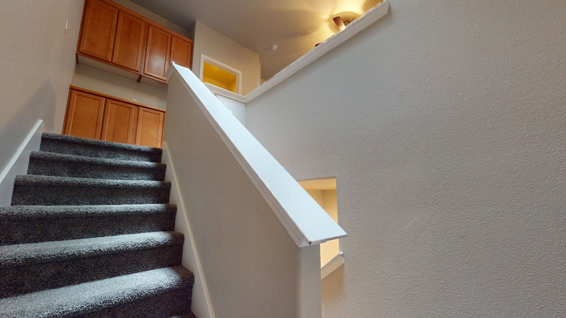 Clovis House: 373 N. Amedeo Lane
