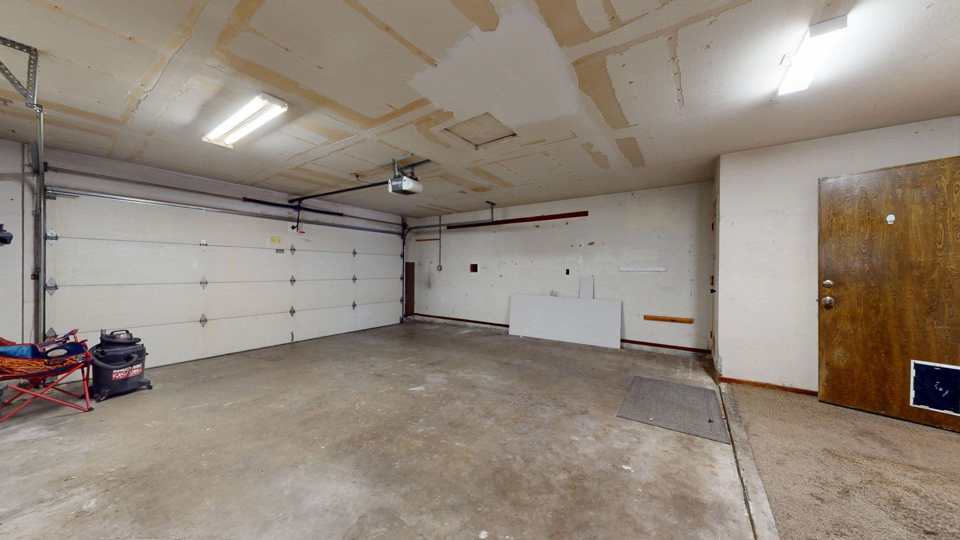 Modesto House: 912 Pennington Place