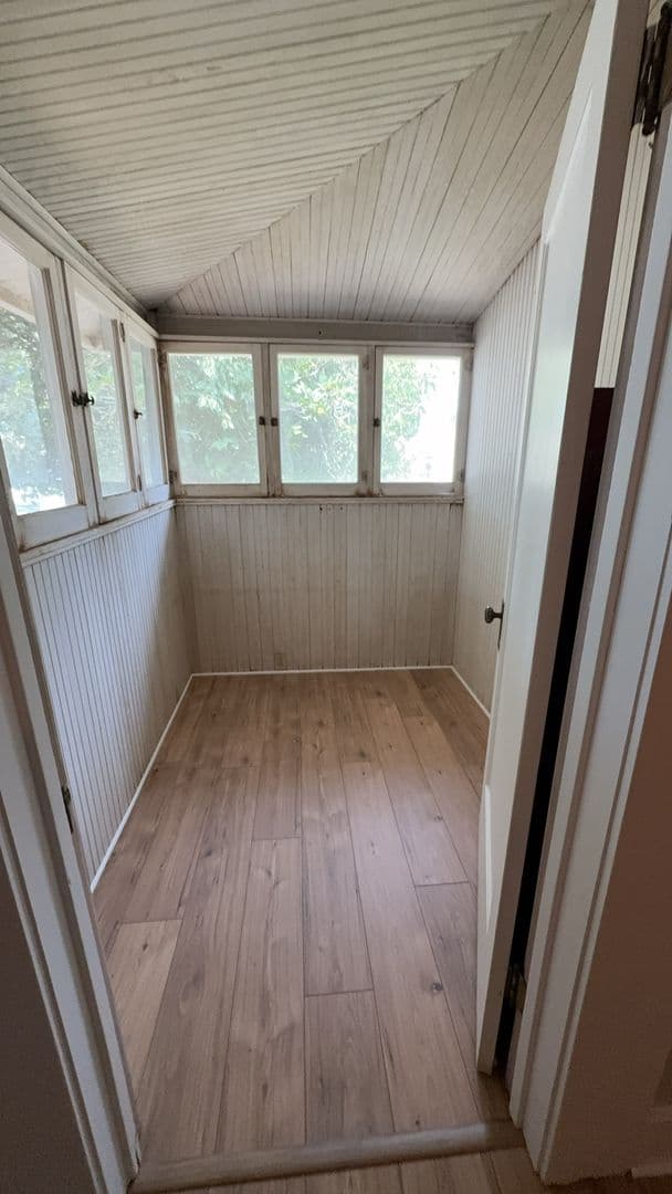 Modesto House: 2619 Maze Blvd