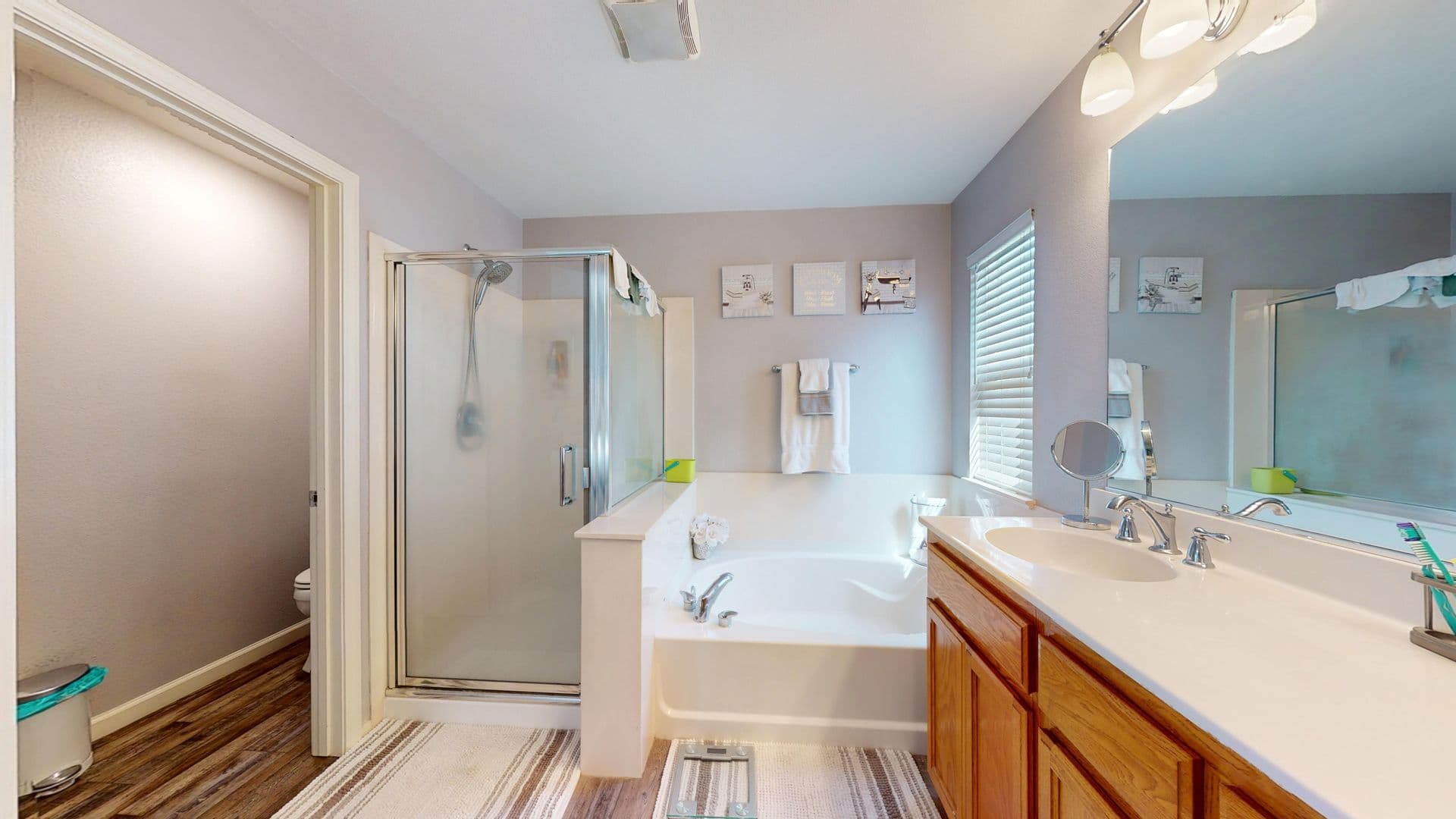Riverbank House: 5446 Antique Rose Way