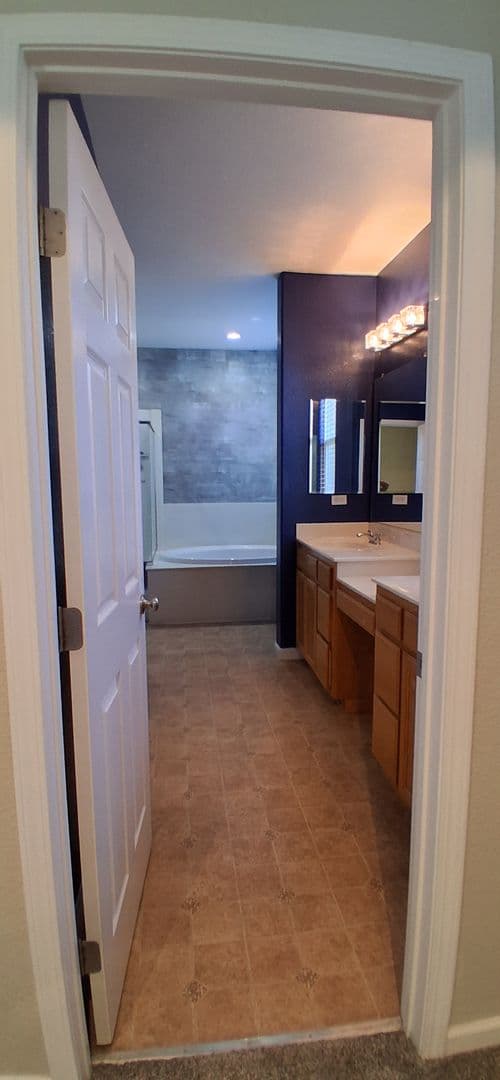 Oakdale House: 562 Ranger Street