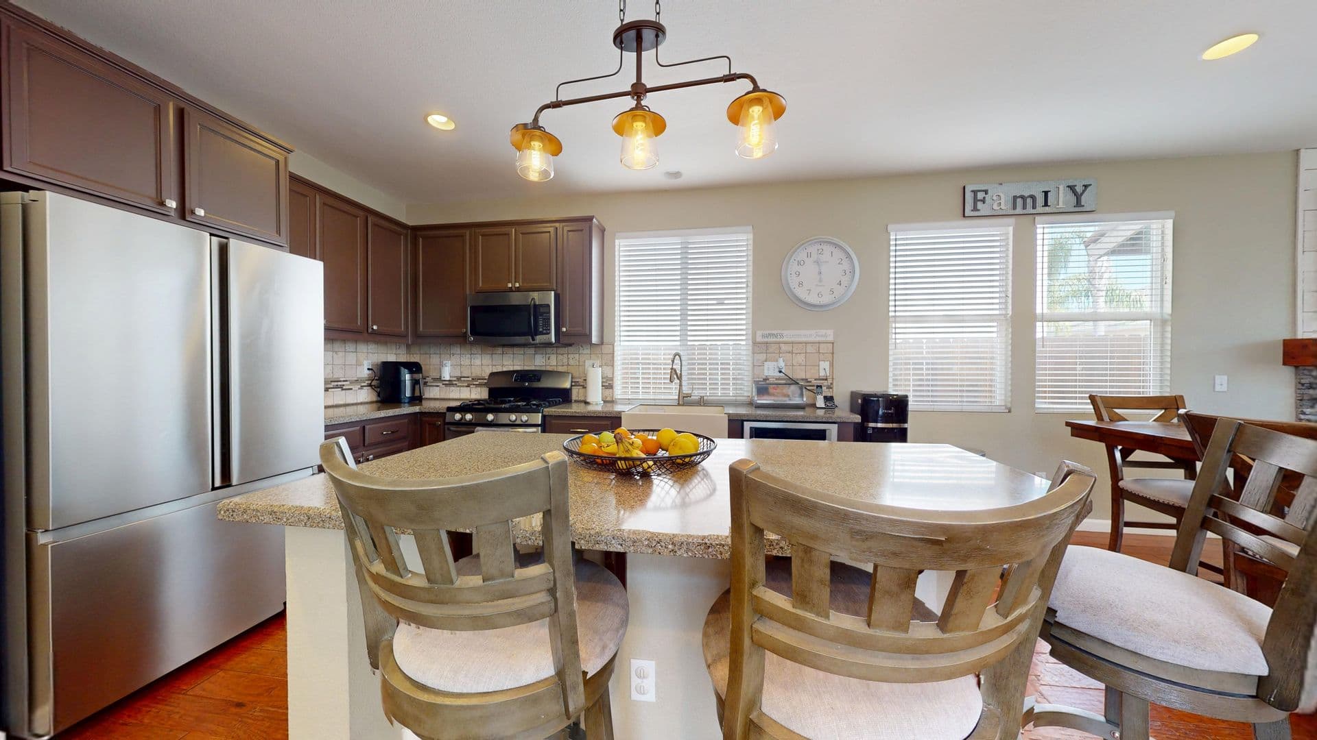 Riverbank House: 5446 Antique Rose Way