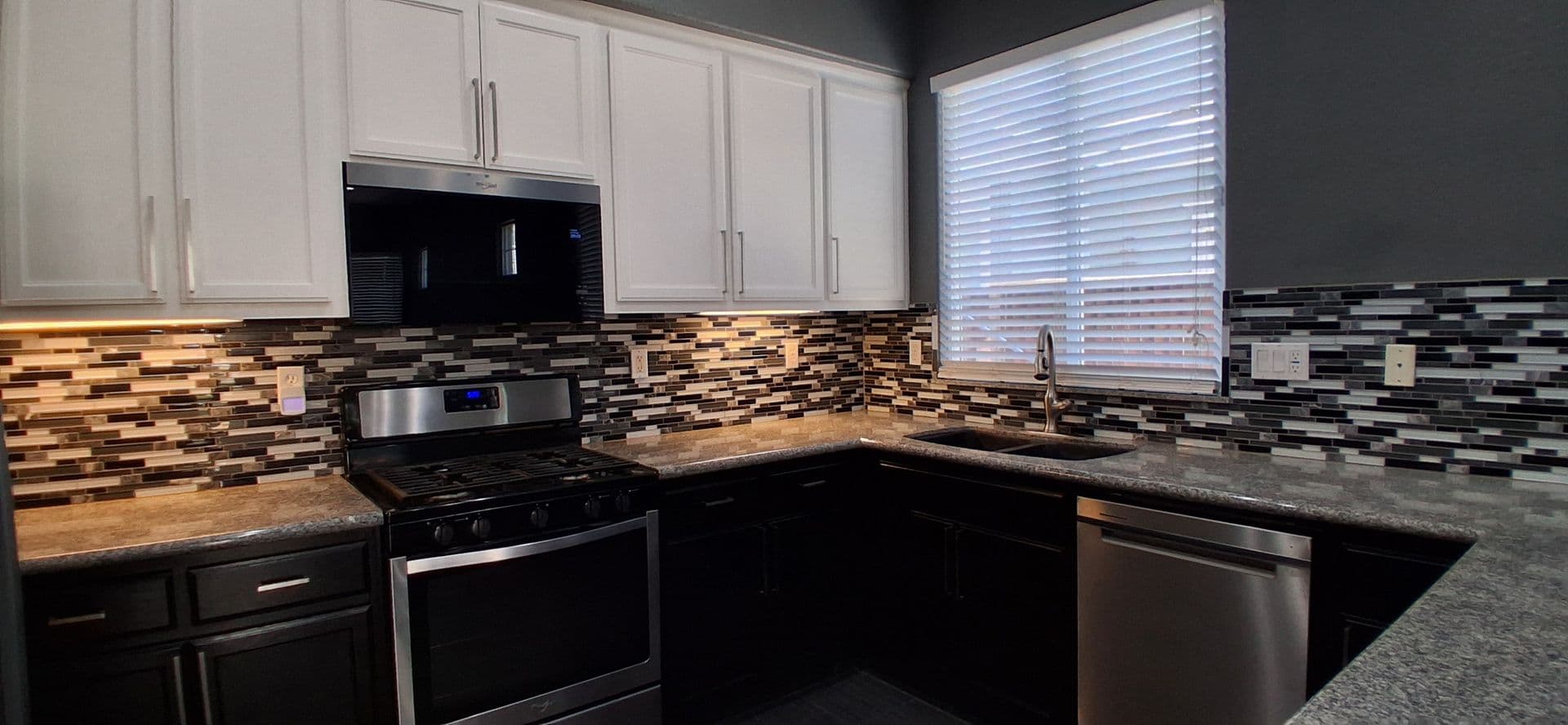 Oakdale House: 562 Ranger Street
