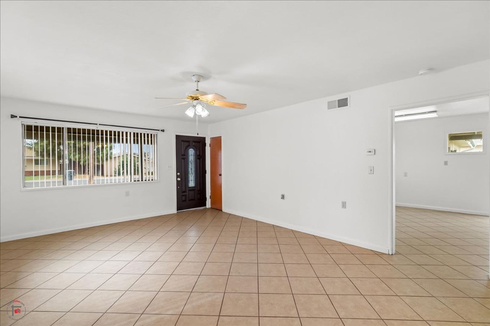 Ripon House: 718 N. Stockton Ave