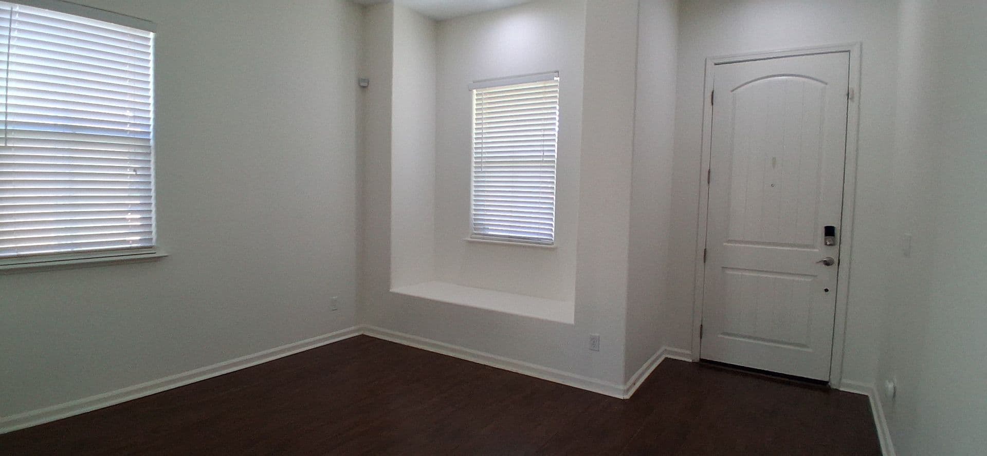 Oakdale House: 562 Ranger Street