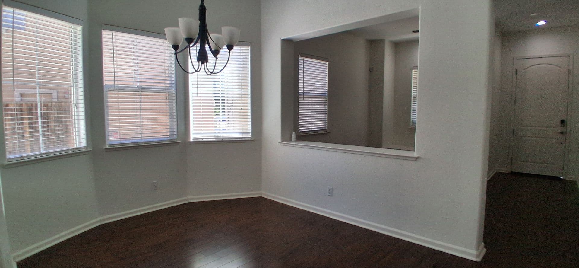 Oakdale House: 562 Ranger Street