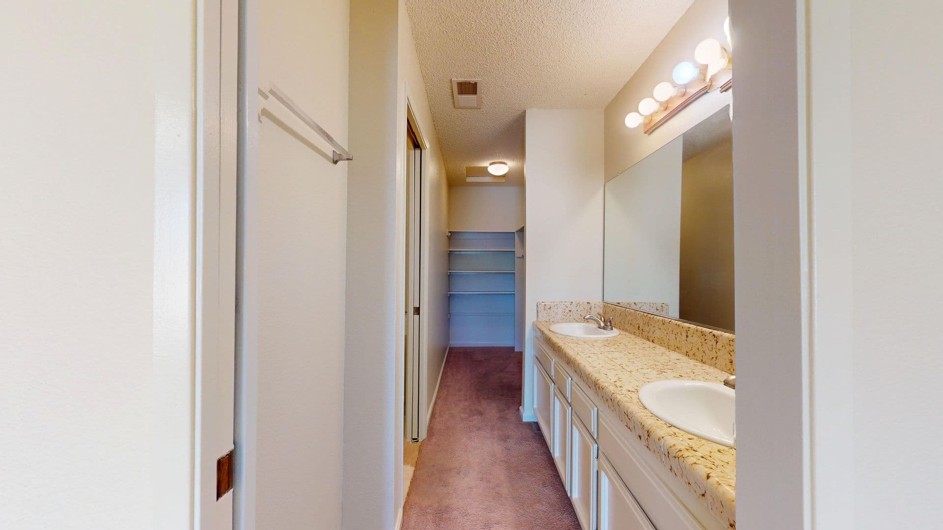 Fresno House: 1027 W. Dakota Ave