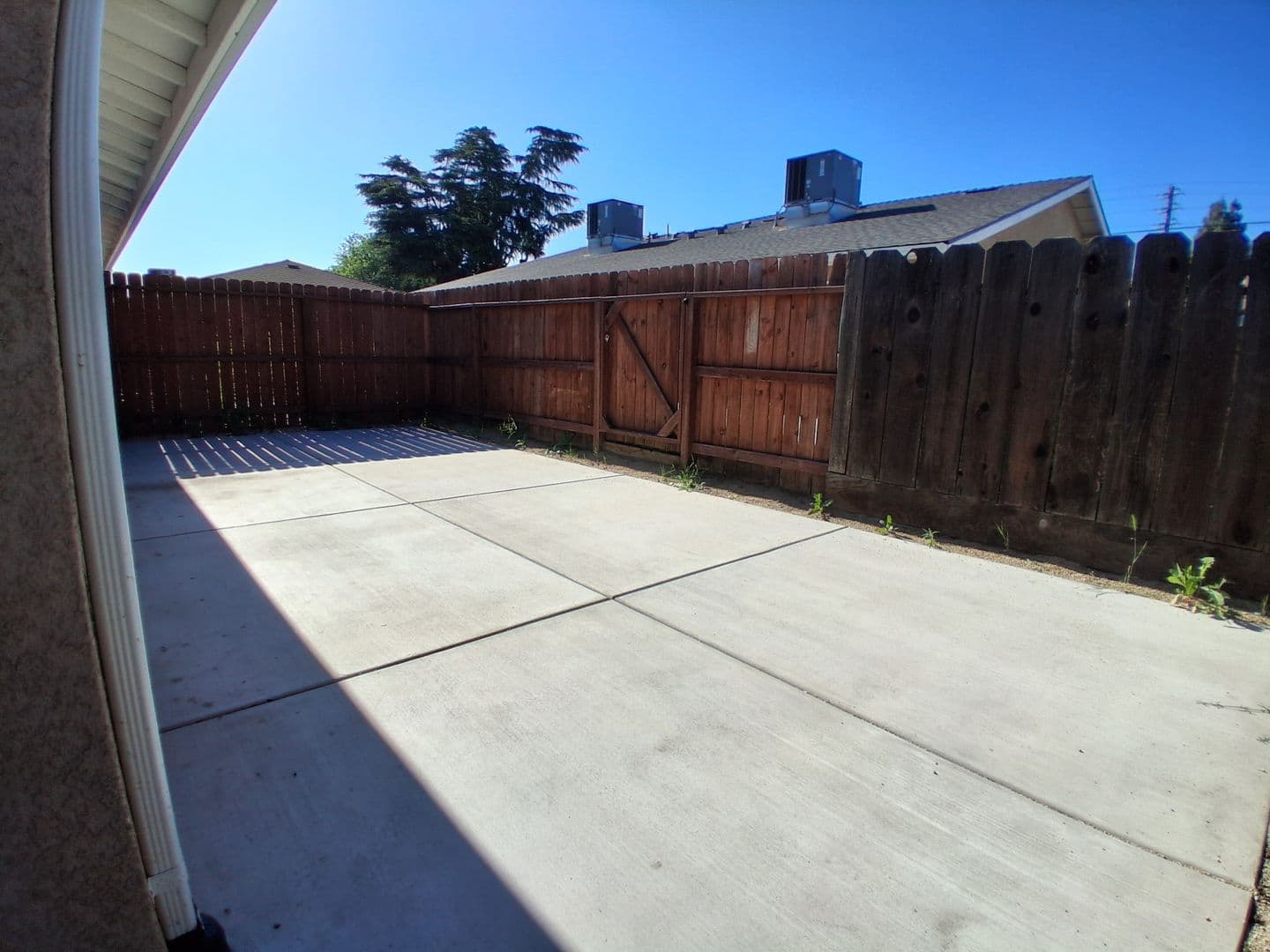 Modesto Apartment: 3016 Lake Park Court