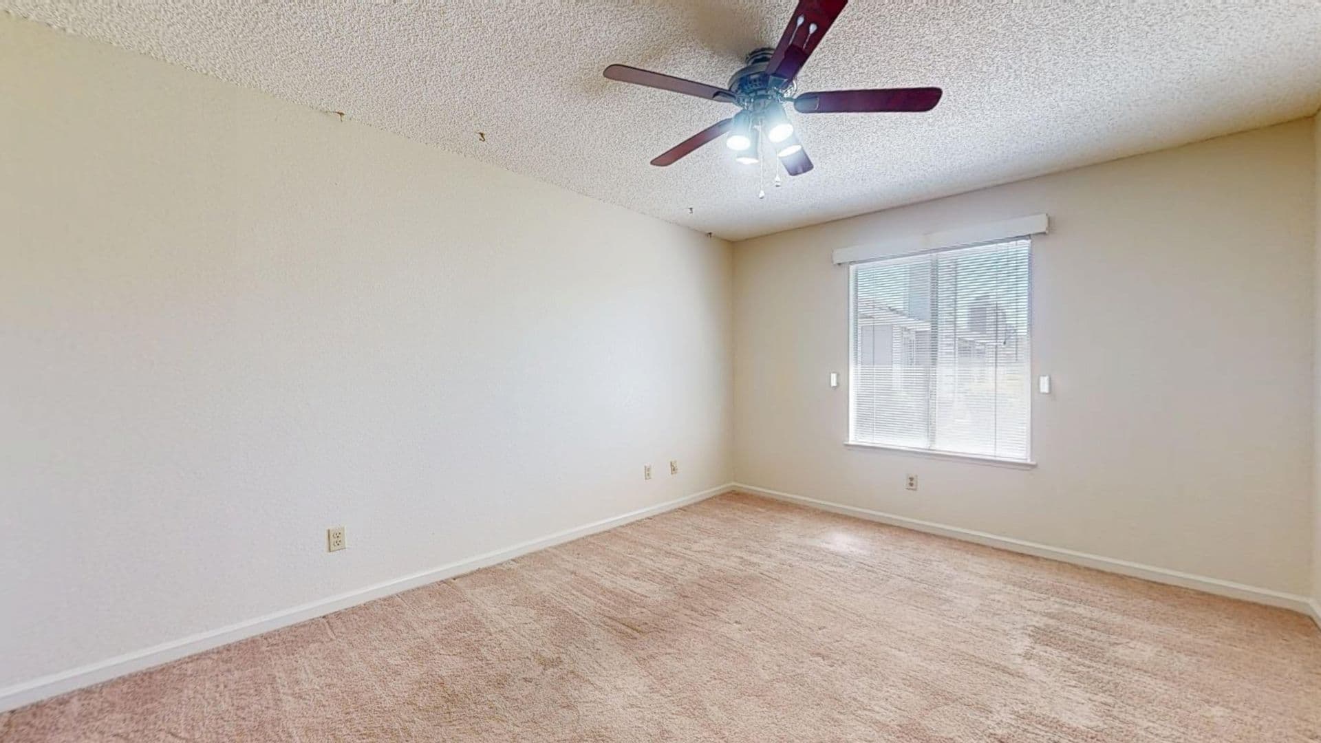 Fresno House: 1027 W. Dakota Ave