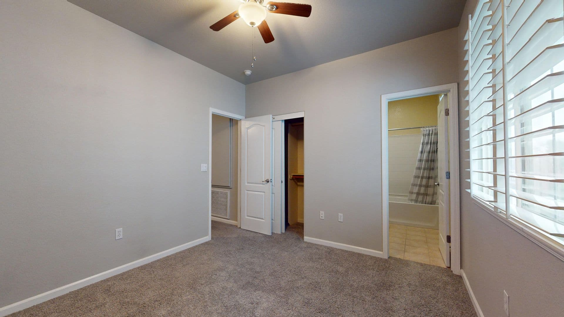 Clovis House: 373 N. Amedeo Lane