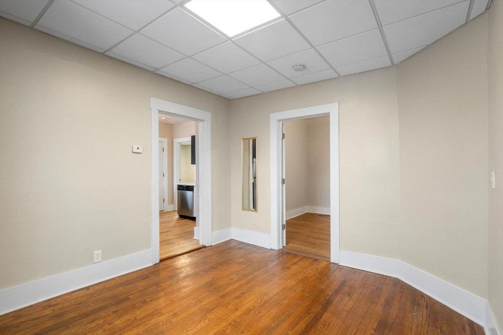 Ypsilanti Apartment: 701 Washtenaw Rd