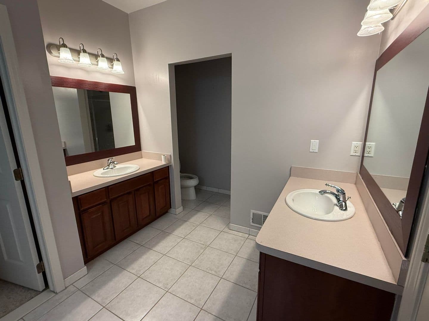 Northville House: 18145 Shoreline Ct