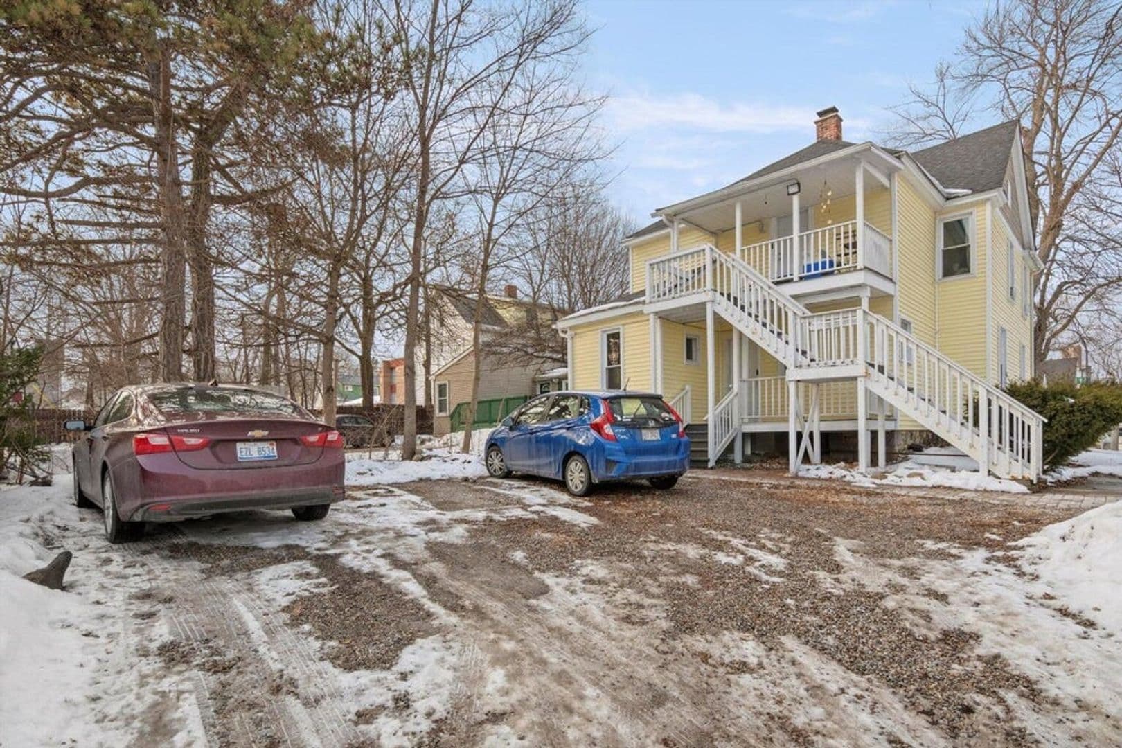 Ypsilanti Apartment: 701 Washtenaw Rd