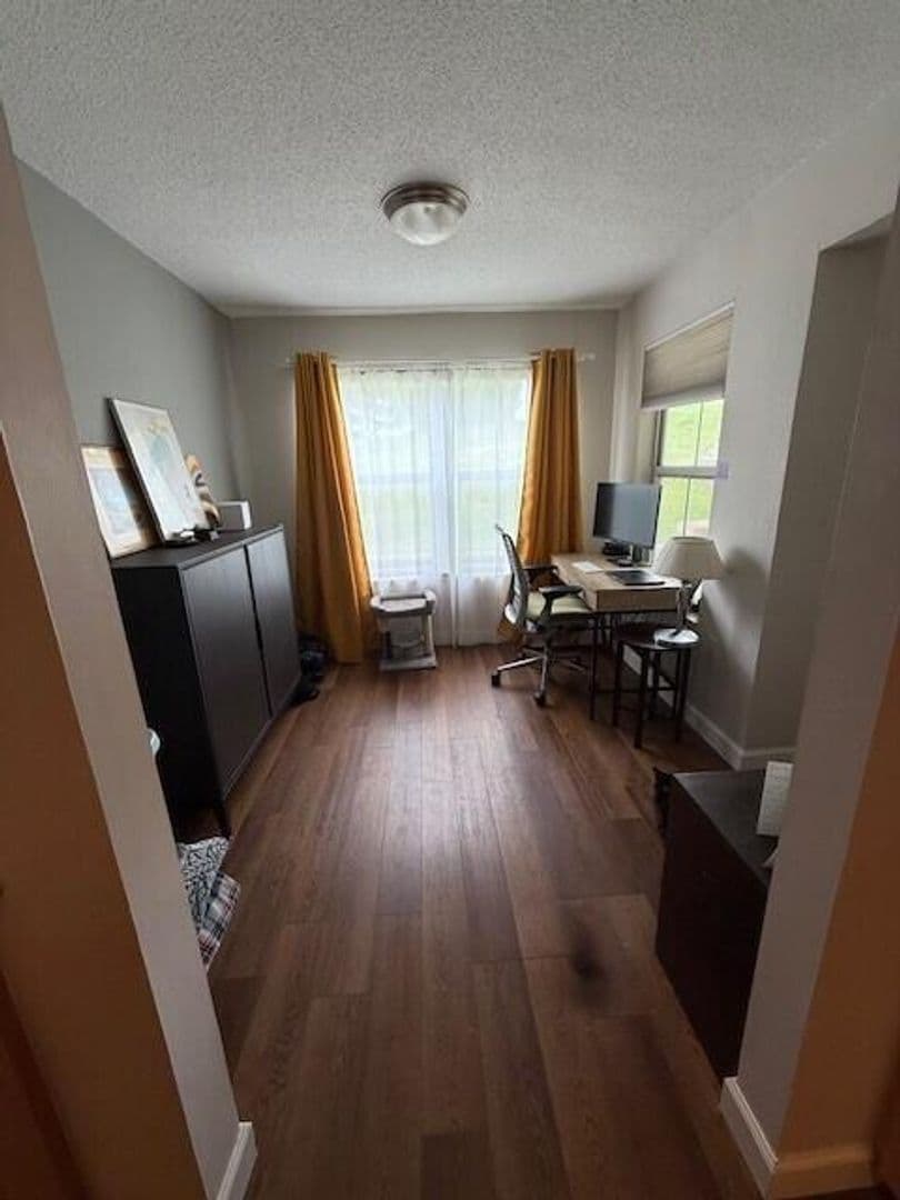 Ann Arbor Condo: 111 Fieldcrest #104