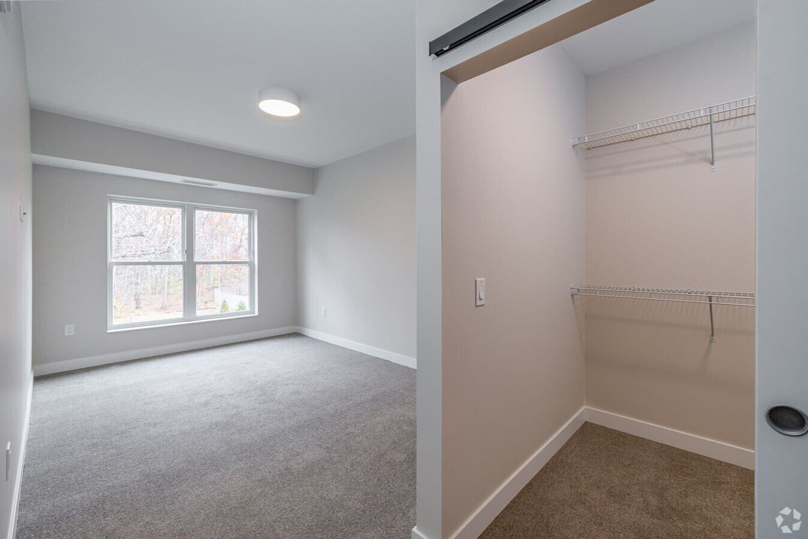 Ann Arbor Apartment: 2705 Burton Rd