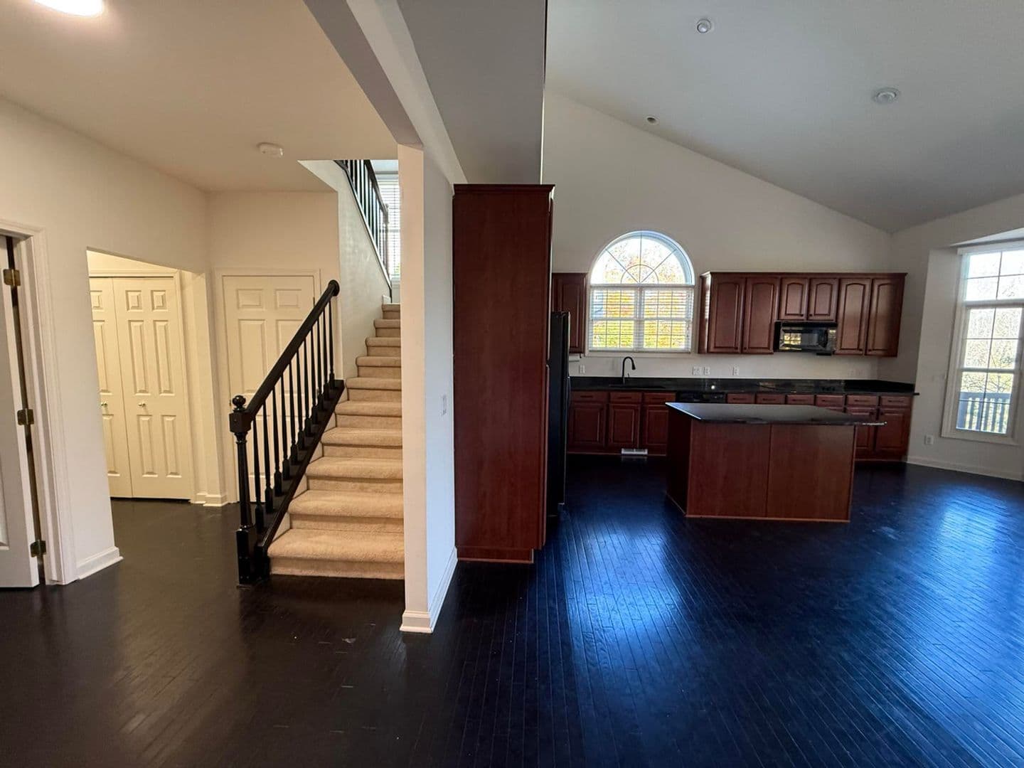 Northville House: 18145 Shoreline Ct