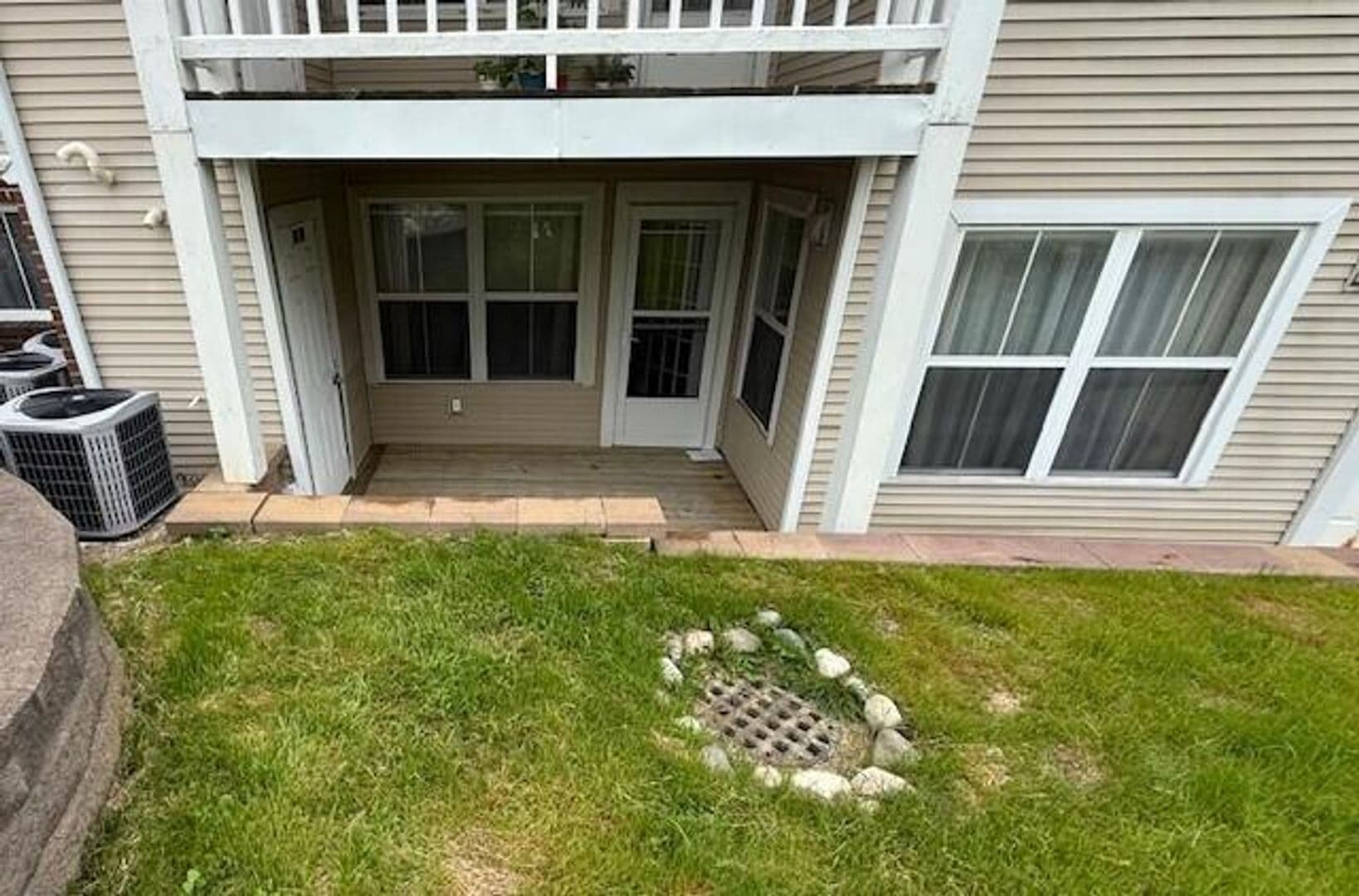 Ann Arbor Condo: 111 Fieldcrest #104