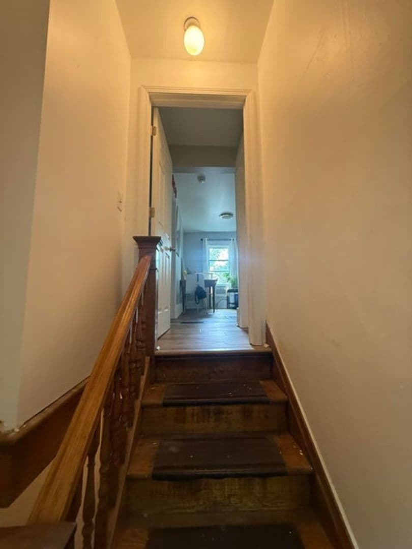 Ypsilanti Apartment: 701 Washtenaw Rd